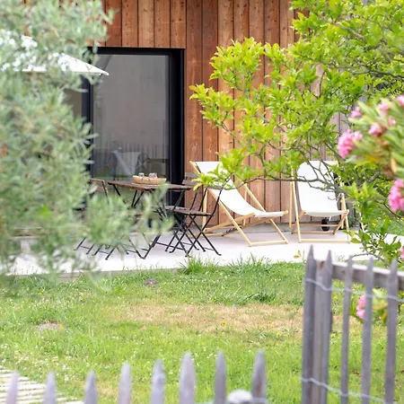 Casa Zao Jolie Maison En Bois Brut De 50m2 à Proximité Des Plages Сasa de vacaciones *