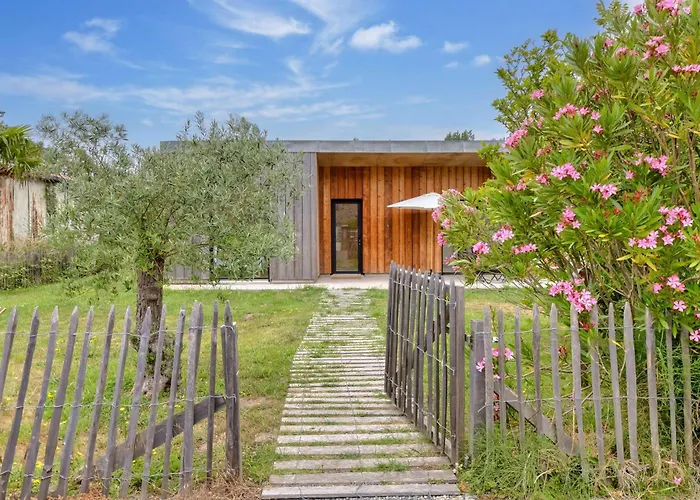 Casa Zao Jolie Maison En Bois Brut De 50m2 A Proximite Des Plages Vakantiehuis Gouville-sur-Mer