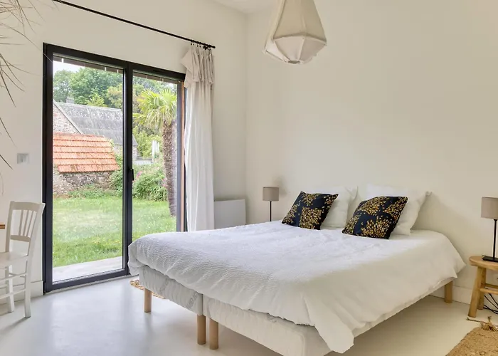 Casa Zao Jolie Maison En Bois Brut De 50m2 A Proximite Des Plages Vakantiehuis